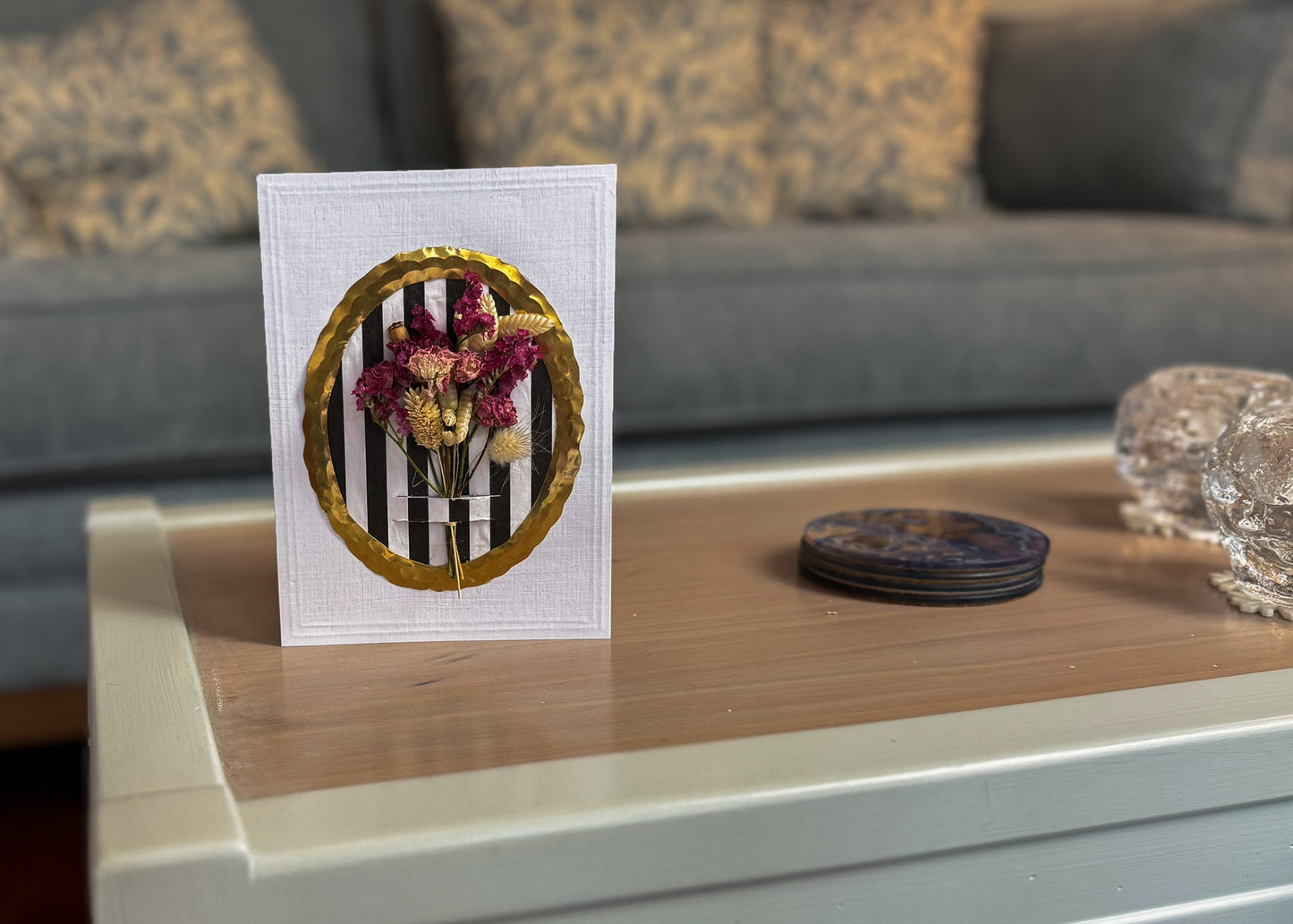 Luxury Handmade Flower Bouquet Greeting Card - Gold Frame - Medium (5x7)