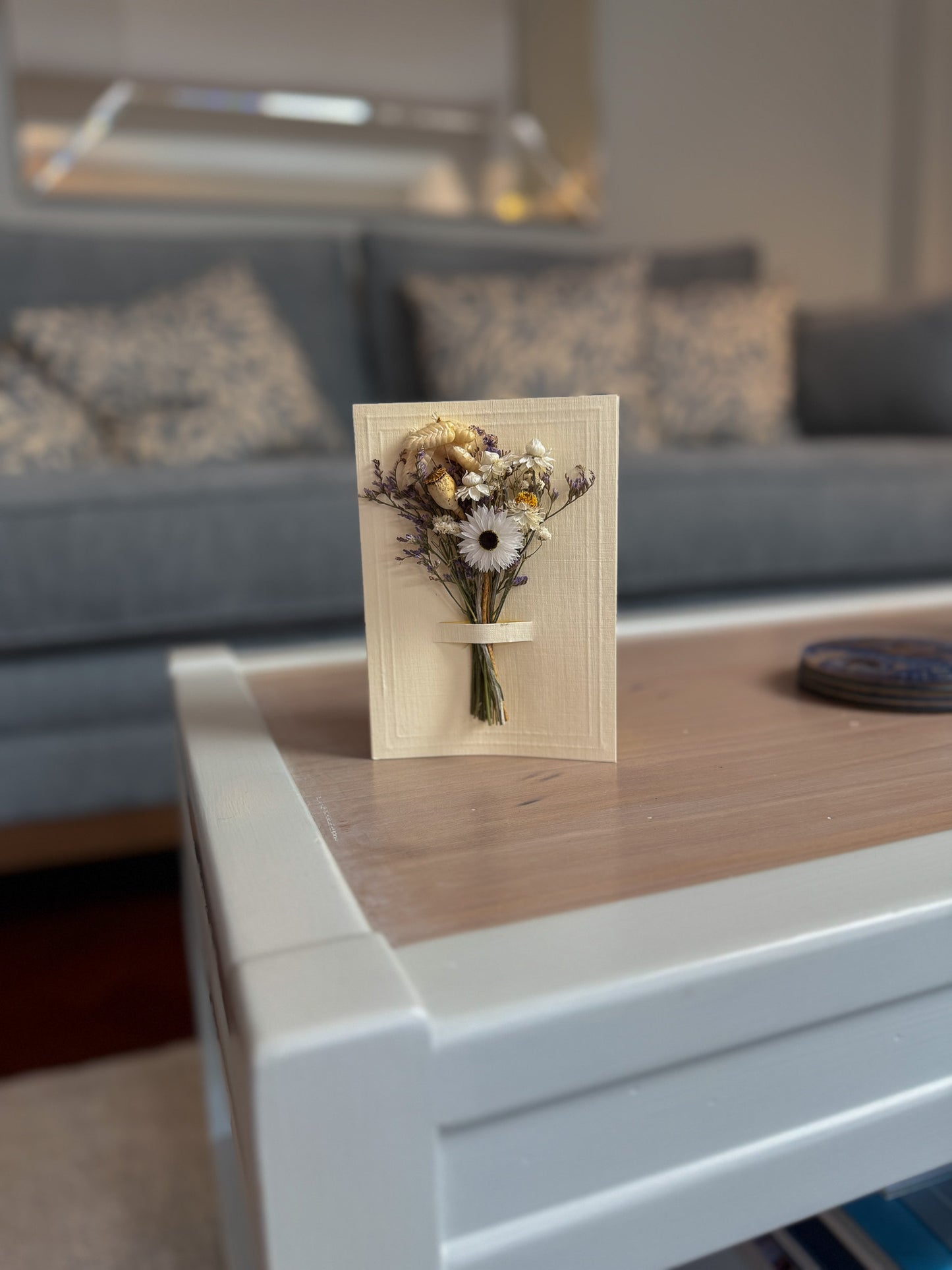 A6 Dried Flower Bouquet Greeting Card - Ivory - Boxed - White & Lilac