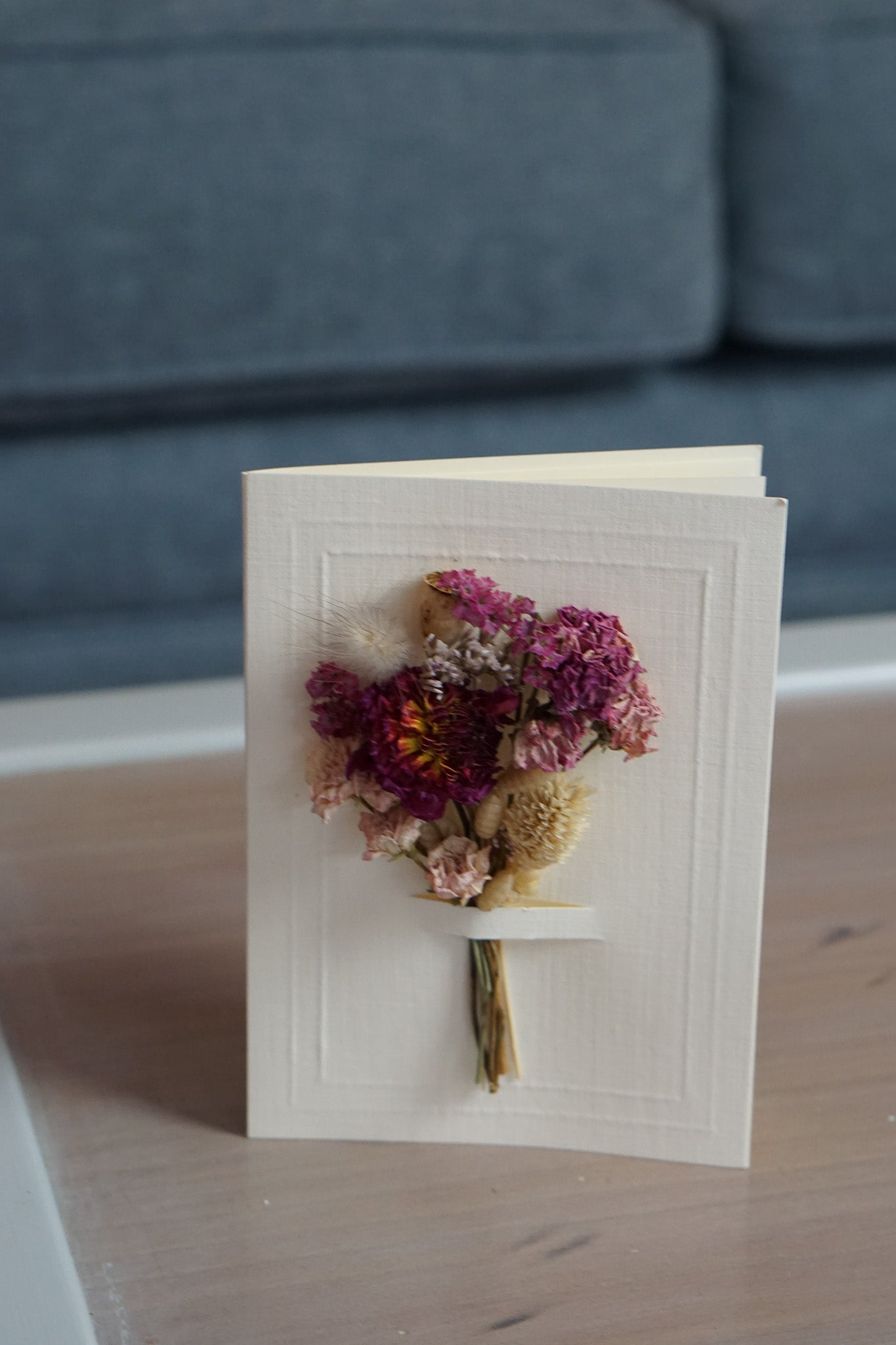 A6 Dried Flower Bouquet Greeting Card - Ivory - Boxed - Dried dahlia & roses