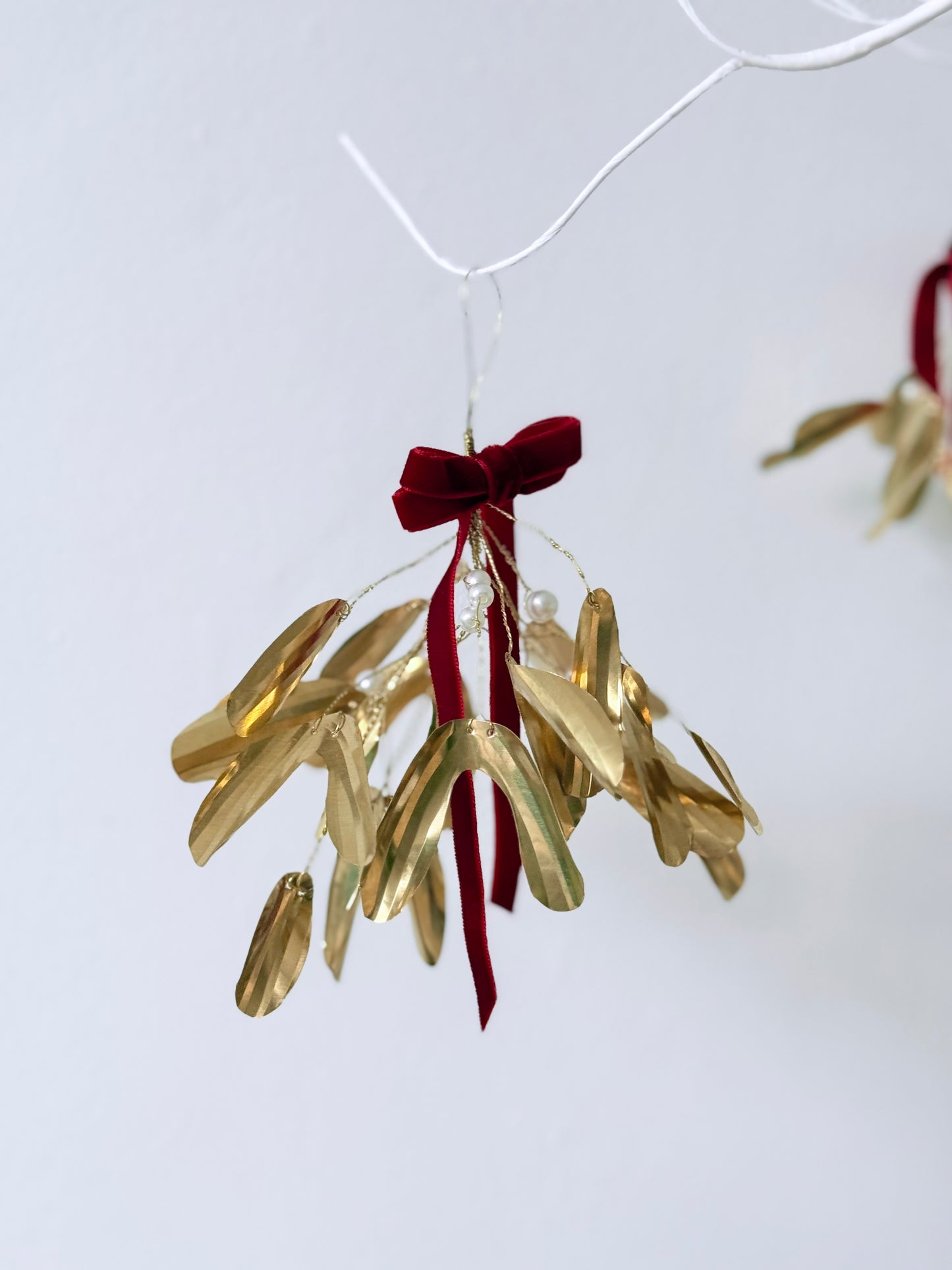 Brass Mistletoe